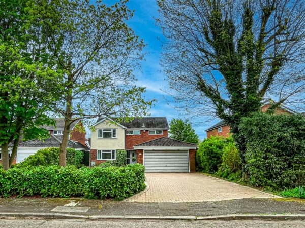 Plane Tree Close, Burnham-On-Crouch