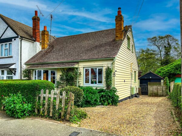 Glendale Road, Burnham-On-Crouch