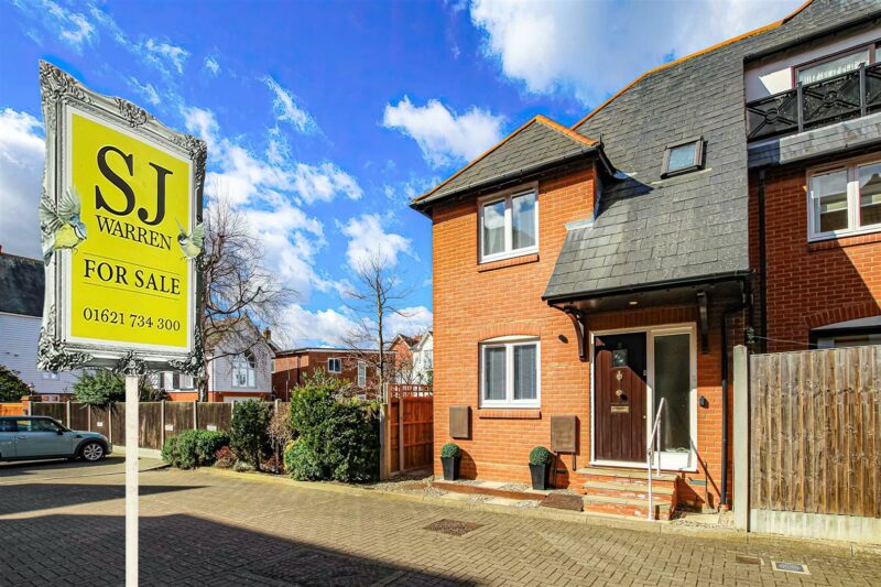 Kings court, Kings Road, Burnham-On-Crouch