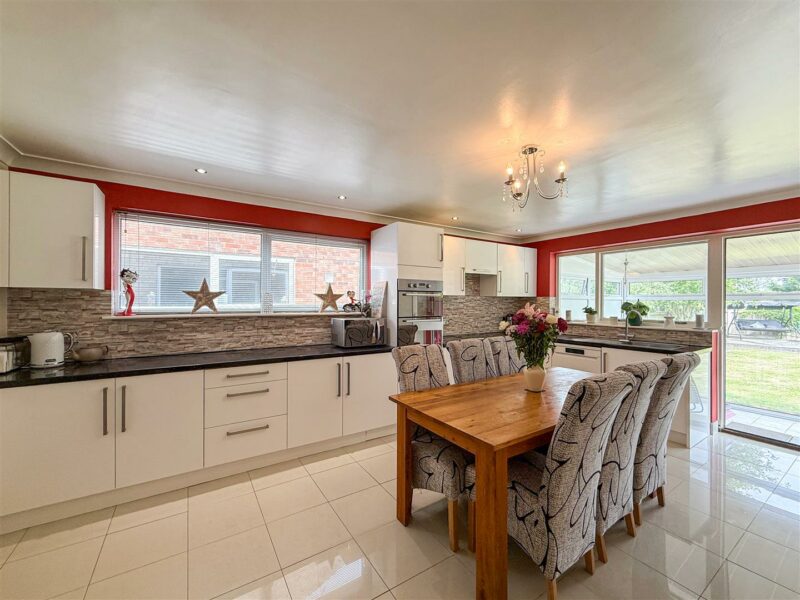 Nipsells Chase, Mayland, Chelmsford