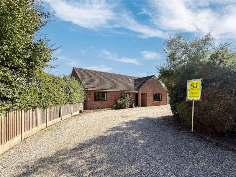 Burnham Road, Althorne, Chelmsford