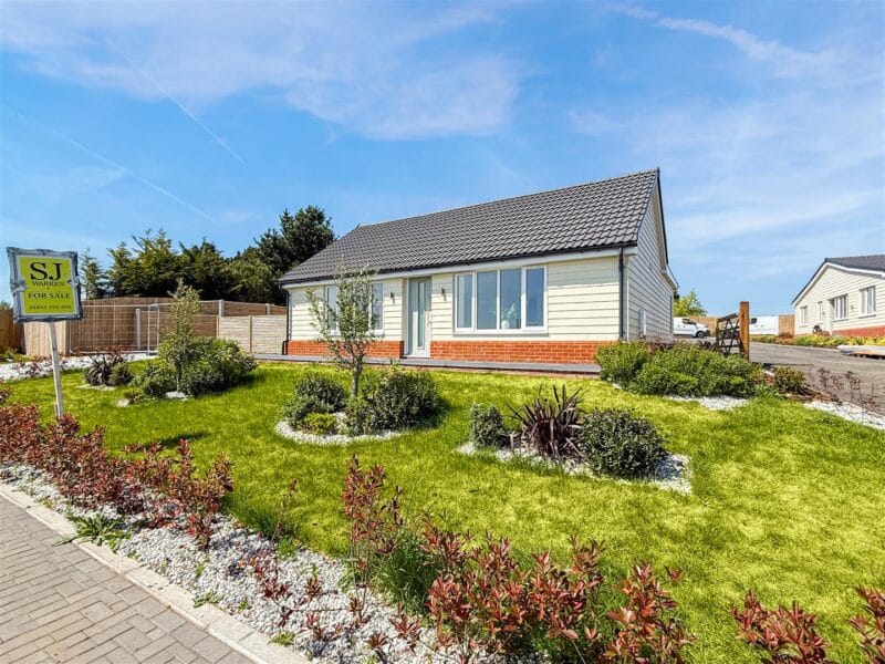 Lower Burnham Road, Latchingdon, Chelmsford